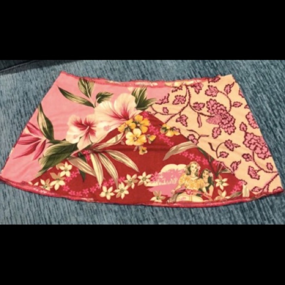 Looking for this skirt!!
